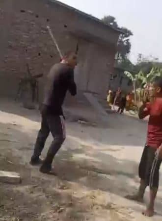 जमींदार के बेटे की गुंडागर्दी, चूल्हा-चौका करने से इनकार करने पर दबंग ने दो बहनों को पीटा, पिता का भी हाथ तोड़ा