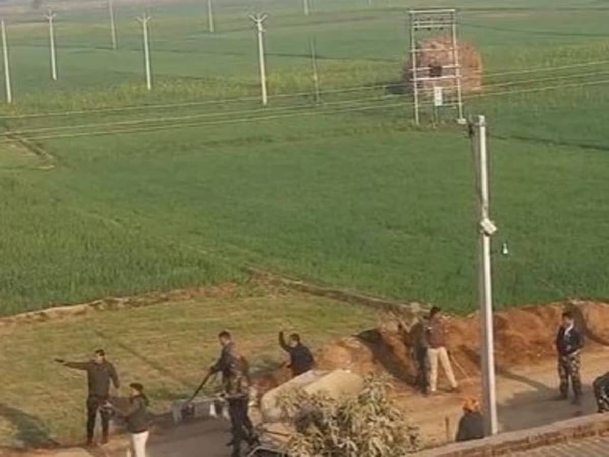 बिहार : एक तरफ पुलिस तो दूसरी ओर बालू माफिया और चल रही थी गोलियां, जानिए कहां और कब का था यह दृश्य