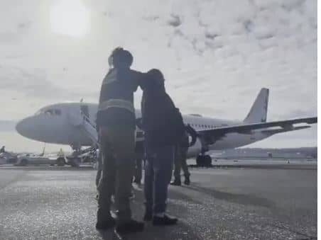 अमेरिका से फिर आई अवैध अप्रवासियों के डिपोर्ट करने की भयावह तस्वीर, वाशिंगटन पोस्ट ने जारी किया वीडियो