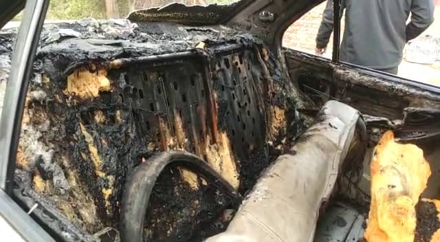 झरिया में खड़ी  गाड़ी में लगा दी आग,  गाड़ी जलकर खाक, आरोपी धराया