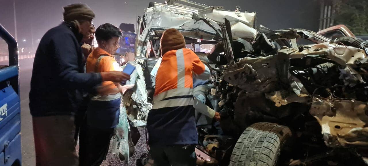 Dhanbad: राजगंज में ब्रेकडाउन ट्रक कैसे बना बंगाल के चार लोगों के लिए "काल", पढ़िए