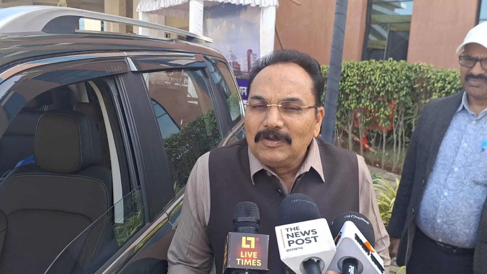 बजट सत्र: राज्यपाल के अभिभाषण में अडानी-अंबानी का नाम नहीं होने भाजपा के पेट में उठा दर्द, विपक्ष के आरोप पर सत्ता पक्ष का पलटवार