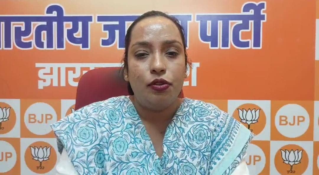 झारखंड सरकार के मंत्री इरफान अंसारी की बढ़ सकती हैं मुश्किलें, राफिया नाज के शिकायत पर कोर्ट ने लिया संज्ञान