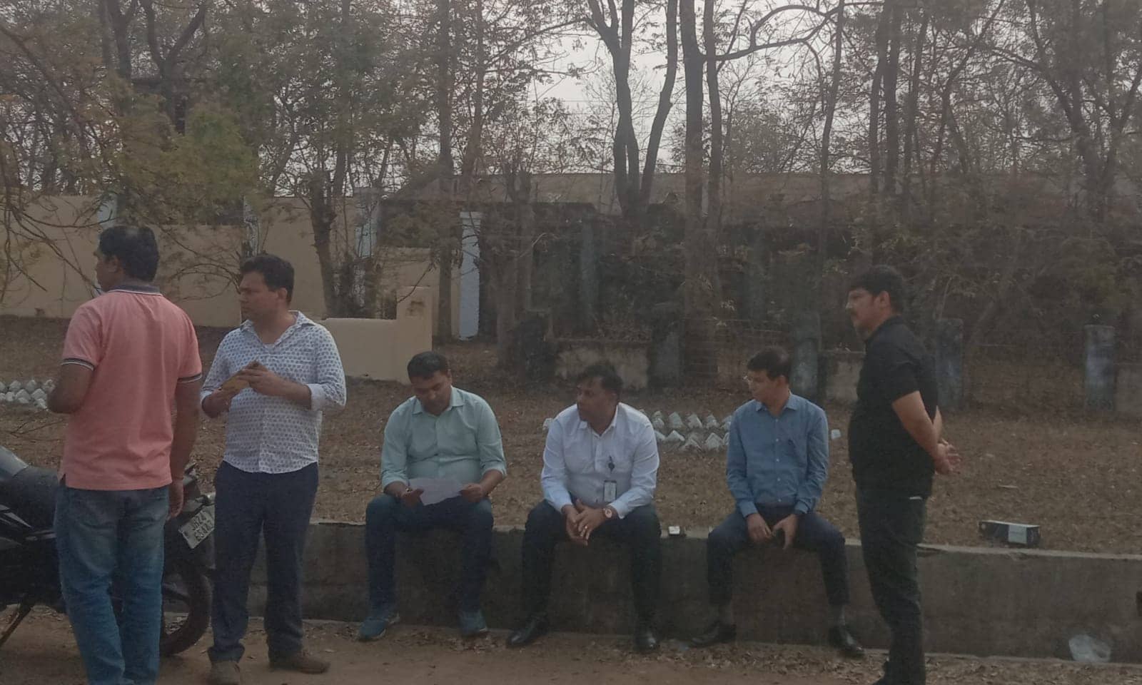 रामगढ़ के गिद्दी में सीबीआई और विजिलेंस की टीम को हाथ लगे कई अहम सुराग, सीसीएल के तीन बड़े अधिकारियों के अलावा कुछ कर्मियों का मोबाइल फोन जब्त