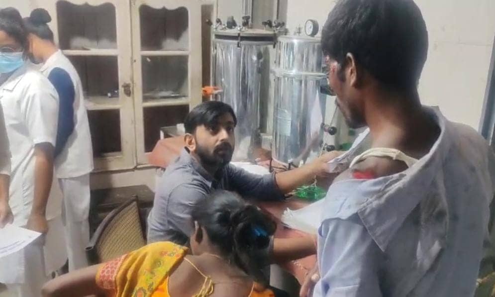 Big Breaking : तेज रफ्तार कार ने बारातियों को रौंदा, दो की मौत, छह घायल