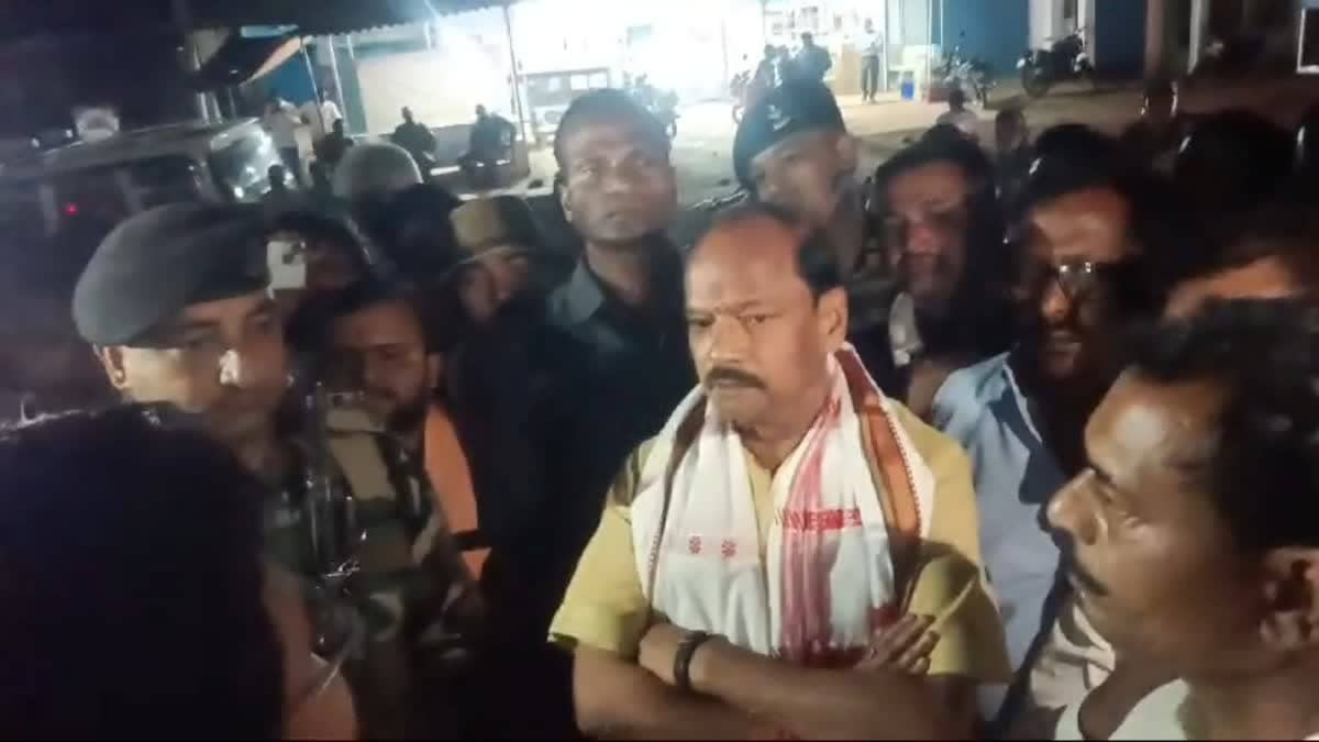 गिरिडीह हिंसा: पूर्व मुख्यमंत्री रघुवर दास ने प्रशासन पर लगाया गंभीर आरोप, कहा -हमारे पांच साल के कार्यकाल में किसी को हिम्मत नहीं थी दंगा करने की 