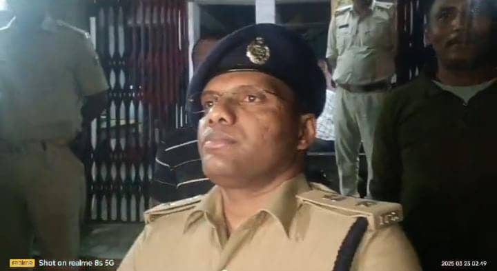 BREAKING: पटना के नौबतपुर में पुलिस और इनामी अपराधी भारत कुमार के बीच मुठभेड़, पुलिस ने दो साथियों के साथ किया गिरफ्तार