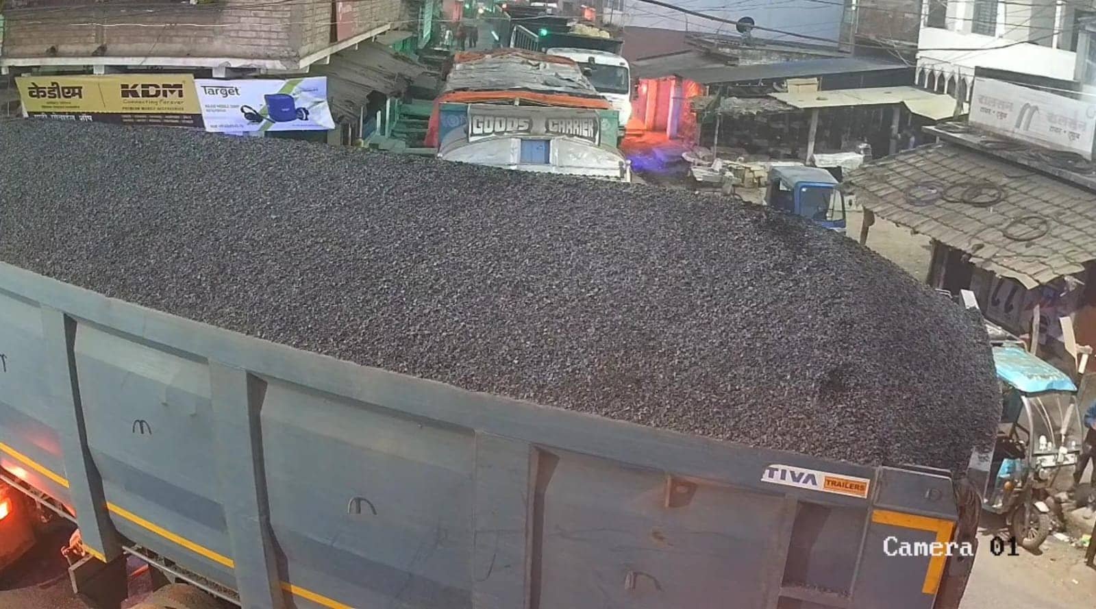 साहिबगंज:पत्थर माफियाओं के लिए स्वर्ग बना कोटालपोखर और मिर्जाचौकी, रोजाना यहां से लाखों के अवैध पत्थर  की हो रही सप्लाई