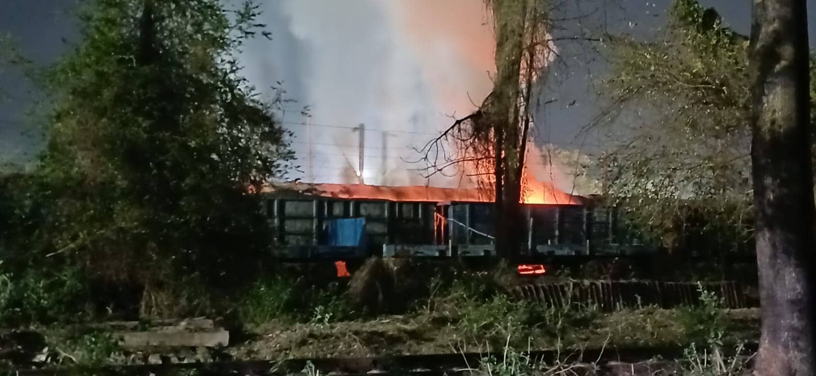 धनबाद रेल मंडल के गोमो में रविवार तड़के टल गई एक बड़ी दुर्घटना, फिर क्या हुआ-पढ़िए !