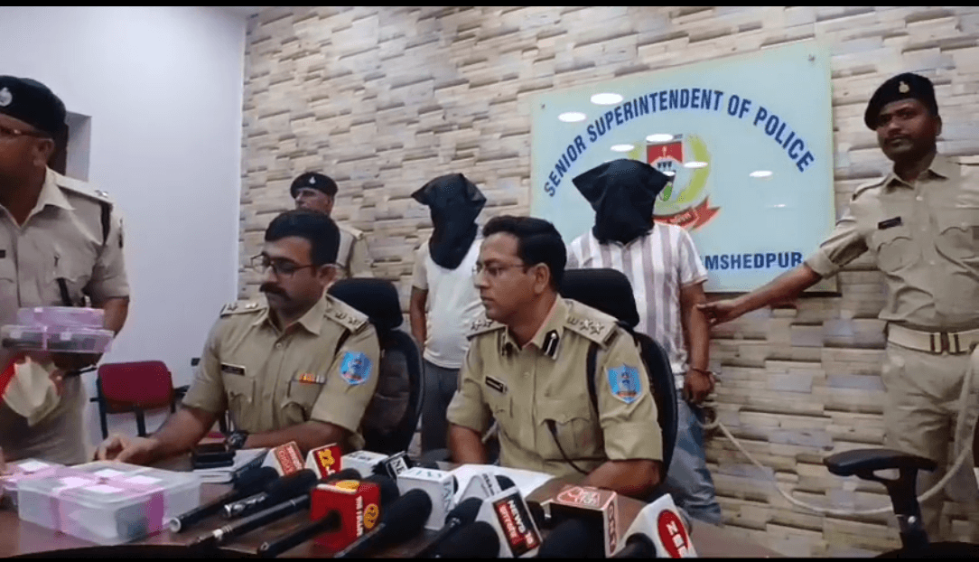 जमशेदपुर पुलिस के हाथ लगी बड़ी सफलता, घटना को अंजाम देने से पहले ही अपराधियों को किया गिरफ्तार