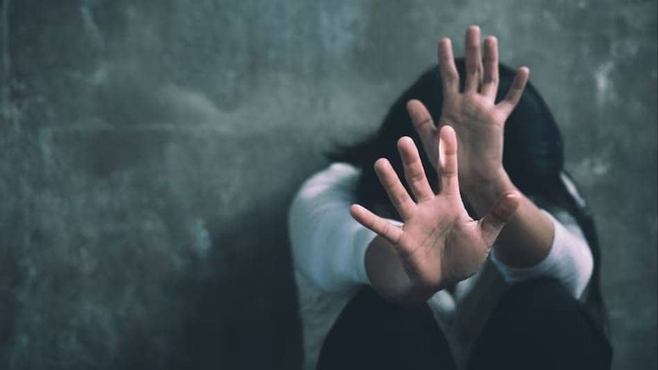 पलामू में नाबालिग छात्रा के साथ दो बच्चों के पिता ने किया दुष्कर्म, फिर वीडियो वायरल करने की दी धमकी, अब पहुंचा हवालात 