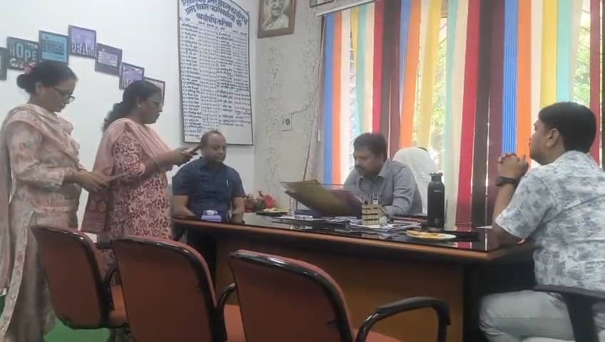 दुमका: सरकारी योजना में सेंधमारी कर सरकार को चूना लगाने की फिराक में था साइबर फ्रॉड, समय रहते मामला उजागर, जांच शुरू