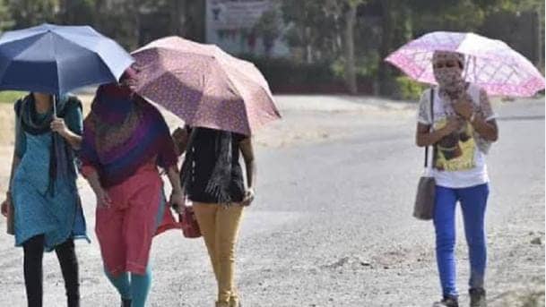 Weather Alert:झारखंड में तेवर दिखाने लगी गर्मी, कई जिलों का चढ़ा पारा,इस दिन से इन जिलों में हीट वेव का अलर्ट