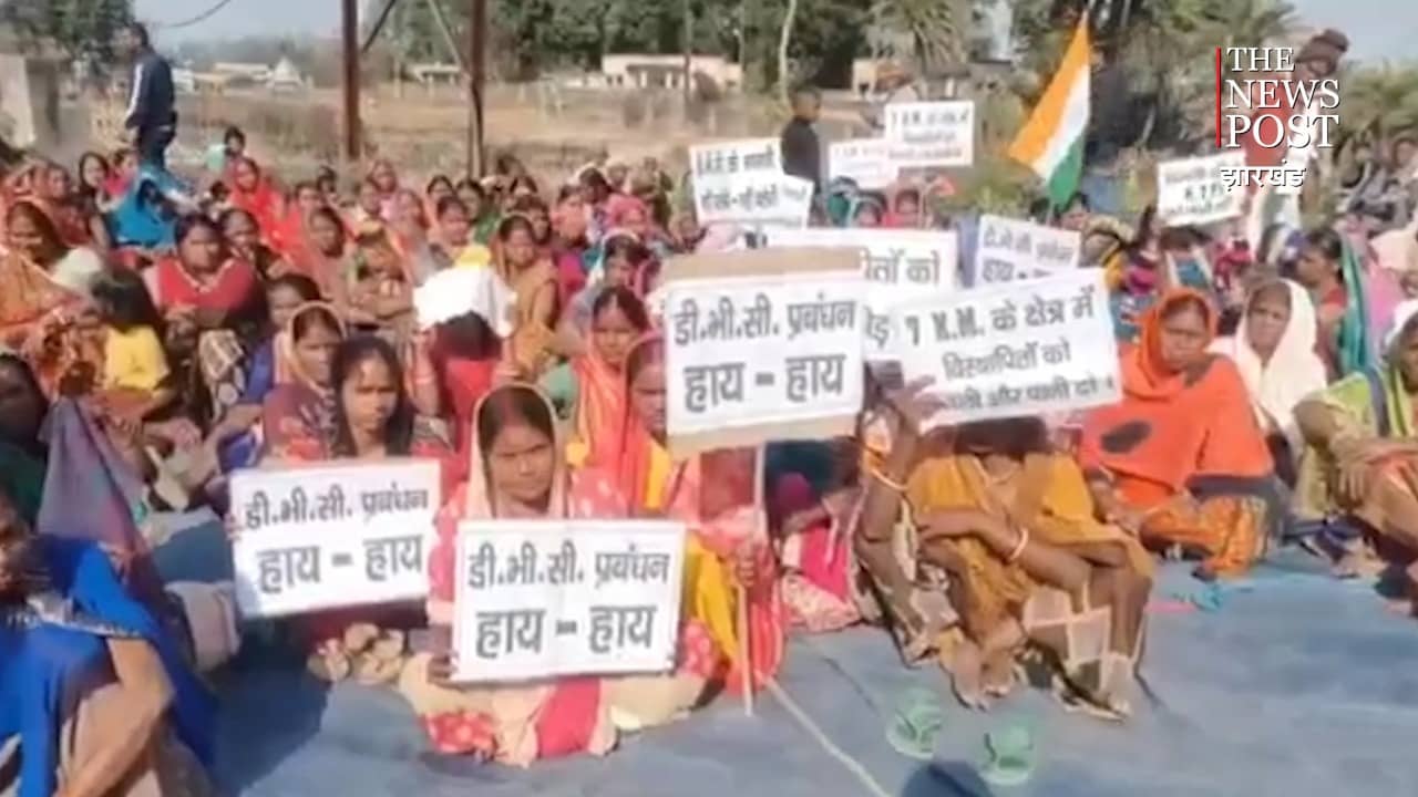 बिजली नहीं तो पानी नहीं की मांग पर विधायक के नेतृत्व में ग्रामीणों ने किया डीवीसी का जलापूर्ति ठप