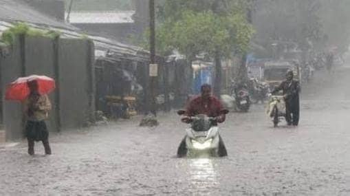 Weather Alert: झारखंड में 2 दिन भारी तबाही मचा सकता है मौसम, इन जिले के लोग रहें सावधान, पढ़े आज का हाल