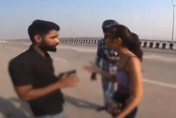 मरीन ड्राइव पर जब प्रेमी-प्रेमिका के बीच पहुंचा EX, तो मच गया भयंकर बवाल, देखें Viral वीडियो