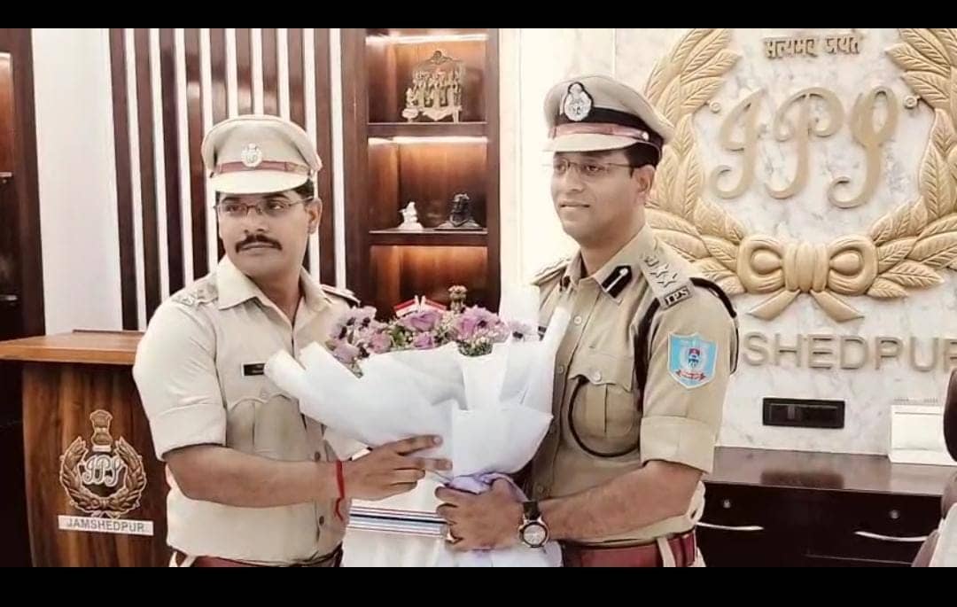जमशेदपुर के नए एसएसपी के रूप में पीयूष पांडे ने संभाली कमान, जमशेदपुर में यह दूसरी पोस्टिंग
