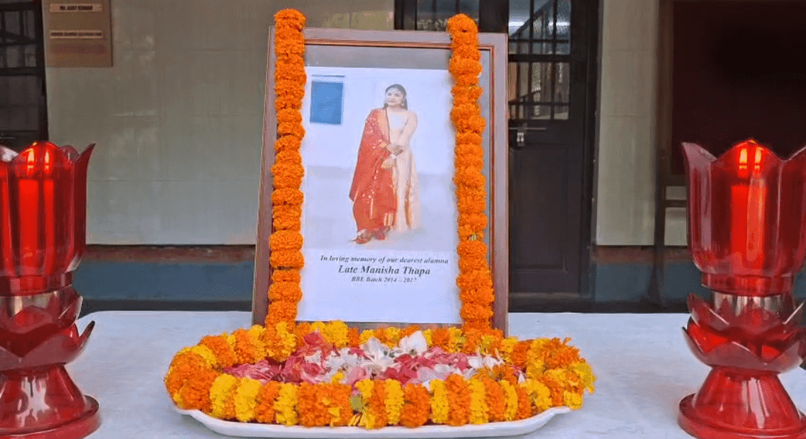 मनीषा थापा को कॉलेज में दी गई नम आंखों से विदाई, सहपाठियों ने याद में लगाए पौधे