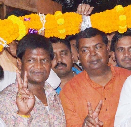 झारखंड में एनडीए में फूट का कारण बनेंगे ढुल्लू महतो-चंद्रप्रकाश चौधरी, पढ़िए दोनों के बीच किस मामले पर  छिड़ा है "शीतयुद्ध"!