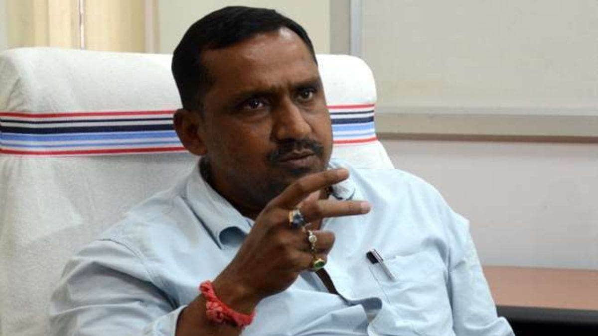 मंत्री रहते हुए बन्ना गुप्ता को अत्याधुनिक Glock पिस्टल रखने की शौक कैसे हुई, अब क्या होगा, पढ़िए !