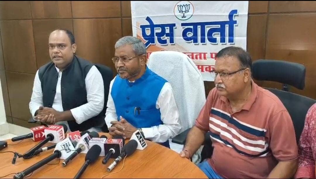 हूल दिवस पर संथाल में जुटेंगे राजनीति के दिग्गज, अभी से सियासत तेज, समझिए क्या है पूरा मामला