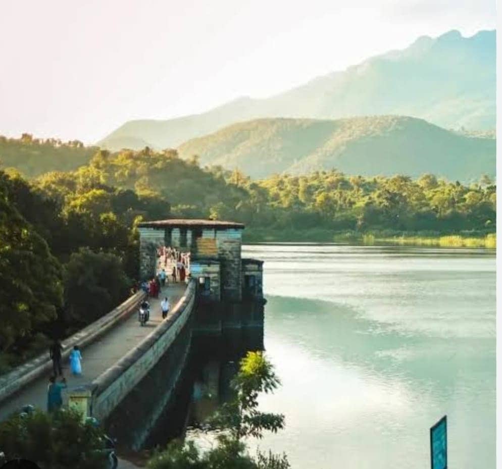 बिहार सहित झारखंड के अब तक के मुख्यमंत्रियों से तोपचांची झील पूछ रही,हम तो बुढ़ापे में भी अपने कर्म पथ पर चल रहे लेकिन आप लोग क्यों मुंह मोड़ लिए?