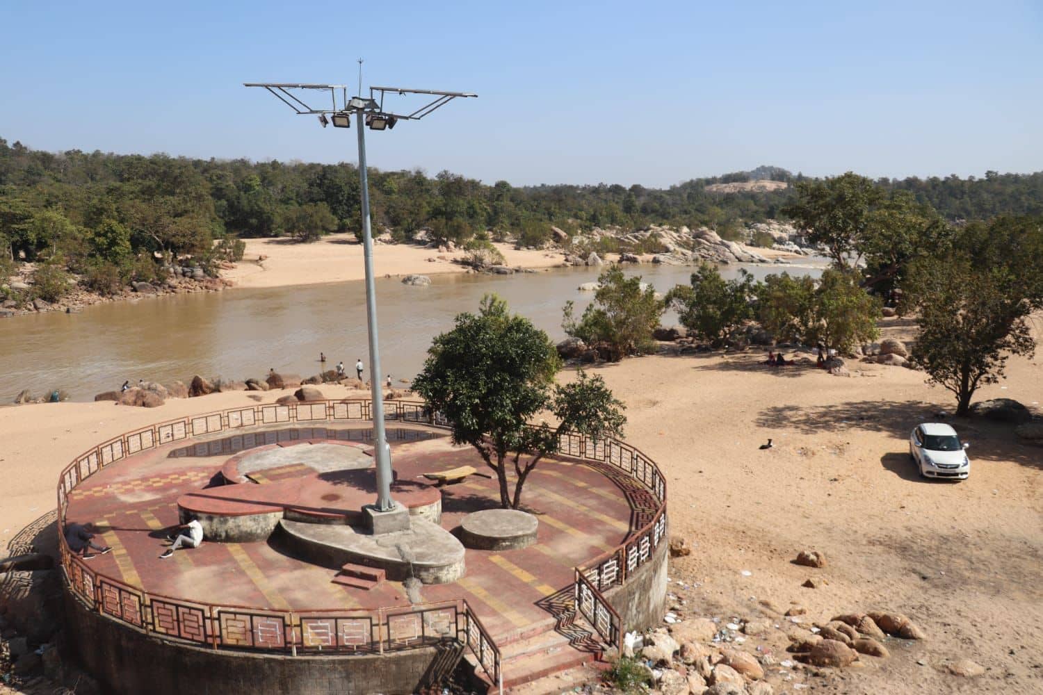 सिमडेगा के पर्यटन स्थल : सुरक्षा और सुविधा बढ़ी तो आने लगे पर्यटक, बढ़ा रोजगार