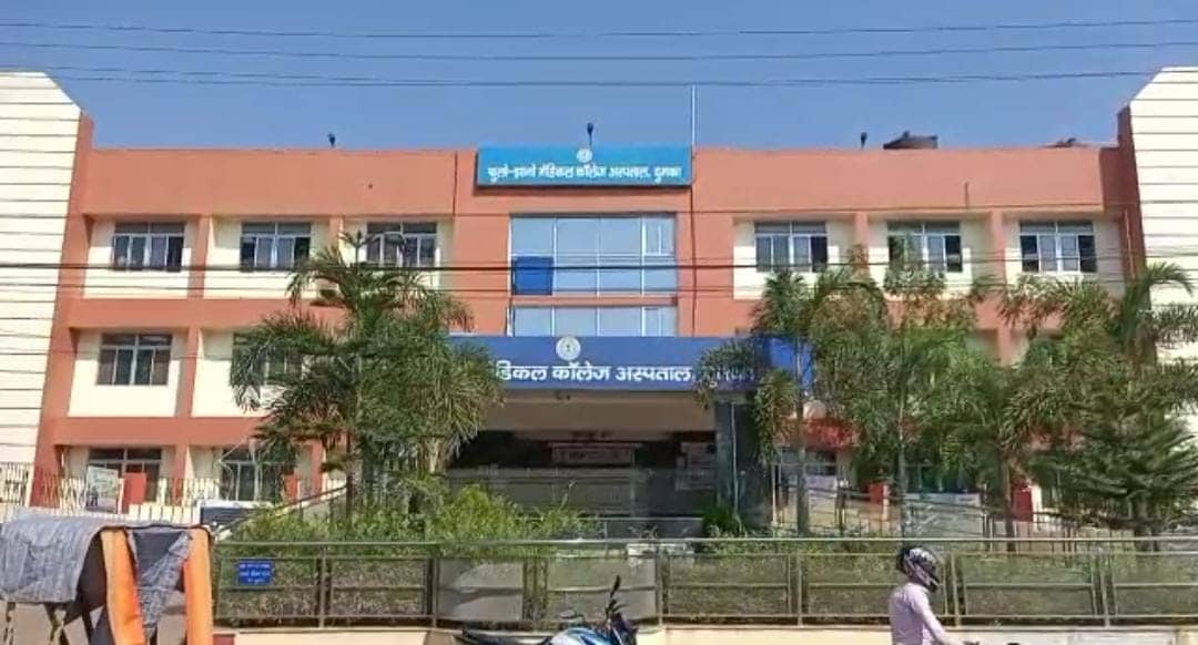 नाम बड़े और दर्शन छोटे : एक अदद मनोरोग चिकित्सक के लिए तरस रहा है उपराजधानी दुमका, डेढ़ वर्ष से विशेषज्ञ चिकित्सक का पद खाली