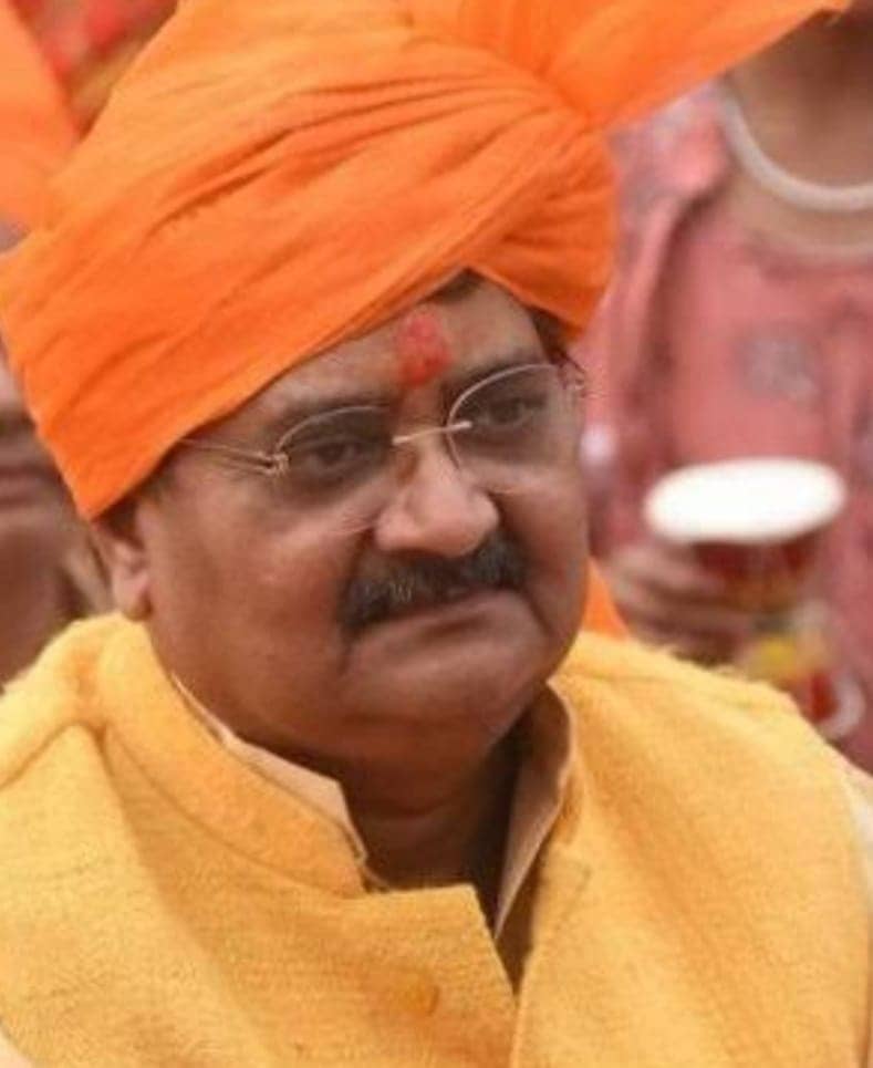 लीजिए! अब माननीय को भी नहीं छोड़ रहे साइबर अपराधी, विधायक राज सिन्हा का फर्जी आईडी बनाकर पढ़िए कैसे हो रही ठगी की कोशिश