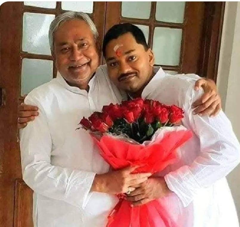  नीतीश कुमार को उपेंद्र कुशवाहा की सलाह पर बिहार की सियासत गरमाई, महागठबंधन को मिला एक और हथियार