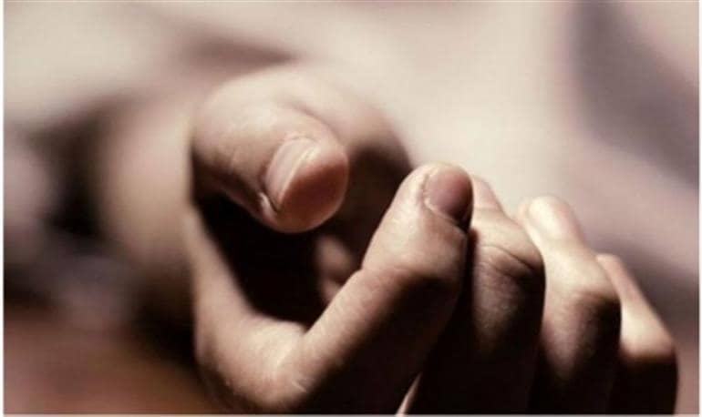 BIG BREAKING: राजधानी रांची में एक ही परिवार के तीन सदस्यों ने की आत्महत्या, इलाके में हड़कंप