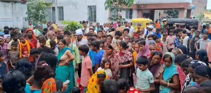 दुखद! अंतिम सोमवारी पर जल चढ़ाने जा रहे कांवरियों का वाहन पानी में डूबा, पांच की मौत