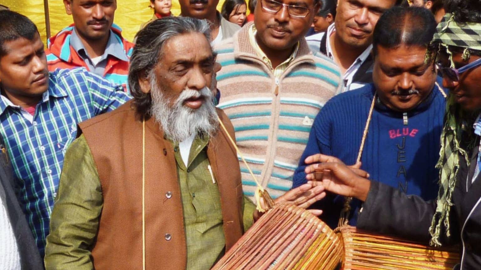 पक्ष से लेकर विपक्ष सभी शोकाकुल, राजनेताओं ने गुरुजी को दी भावभीनी श्रद्धांजलि