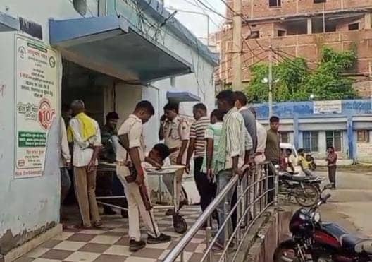 पुलिस और अपराधी के बीच मुठभेड़, पुलिस ने किया लूटपाट के आरोपी को पुलिस ने एनकाउंटर