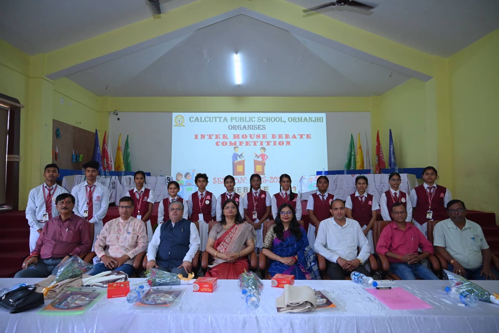 कलकत्ता पब्लिक स्कूल में डिबेट कंपटीशन : वन नेशन, वन इलेक्शन पर बुद्धि का सजा महामंच, यूरेनस हाउस ने मारी बाजी