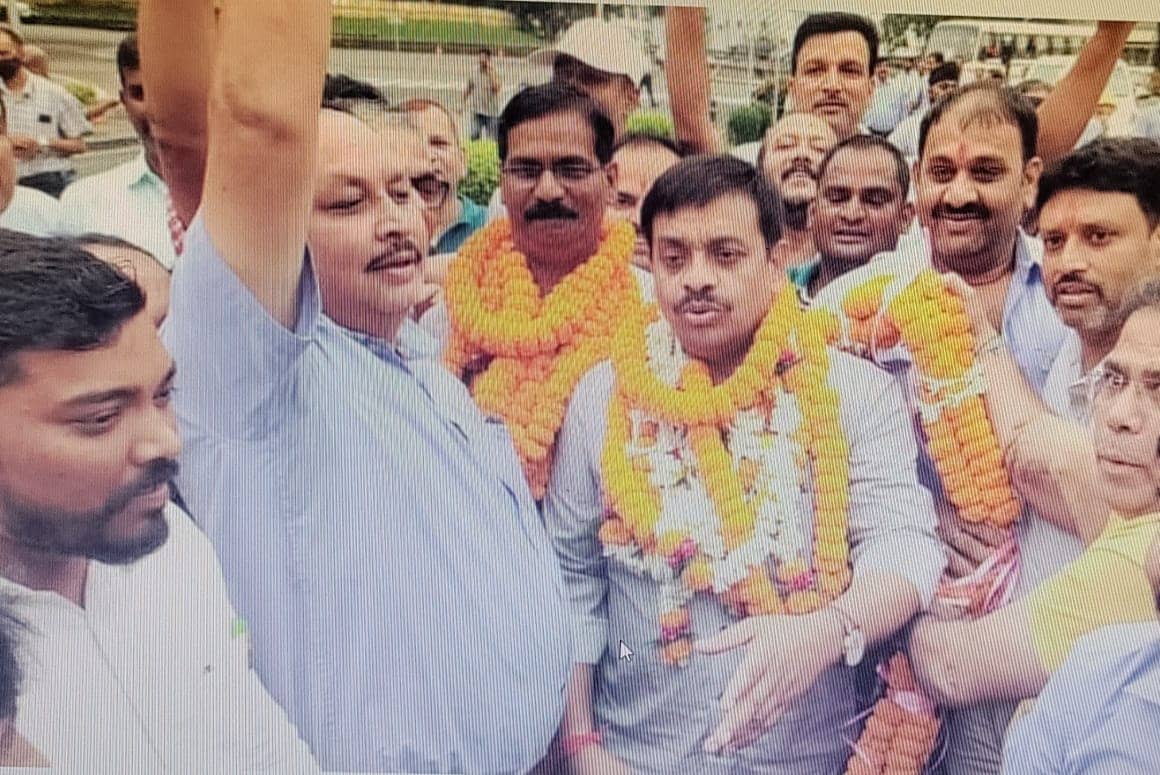 दुर्गापूजा बोनस फाइनल होने की पहली सूचना आई टाटा मोटर्स के  जमशेदपुर प्लांट से !