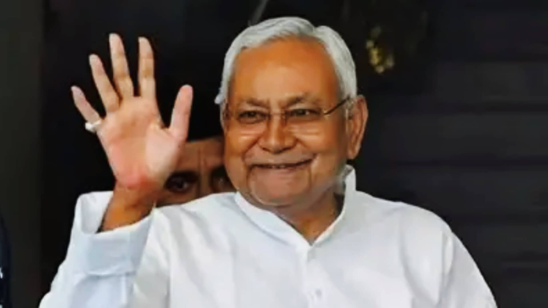 उद्योग के लिए बिहार सरकार मुफ्त में देगी ज़मीन, 14 साल तक स्टेट GST माफ, कैबिनेट में 26 प्रस्तावों पर लगी मुहर