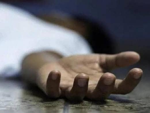 OMG! रात को पत्नी से हुआ विवाद, सुबह होते ही युवक ने उठा लिया ये खौफनाक कदम, पढ़ें हैरान करनेवाला मामला