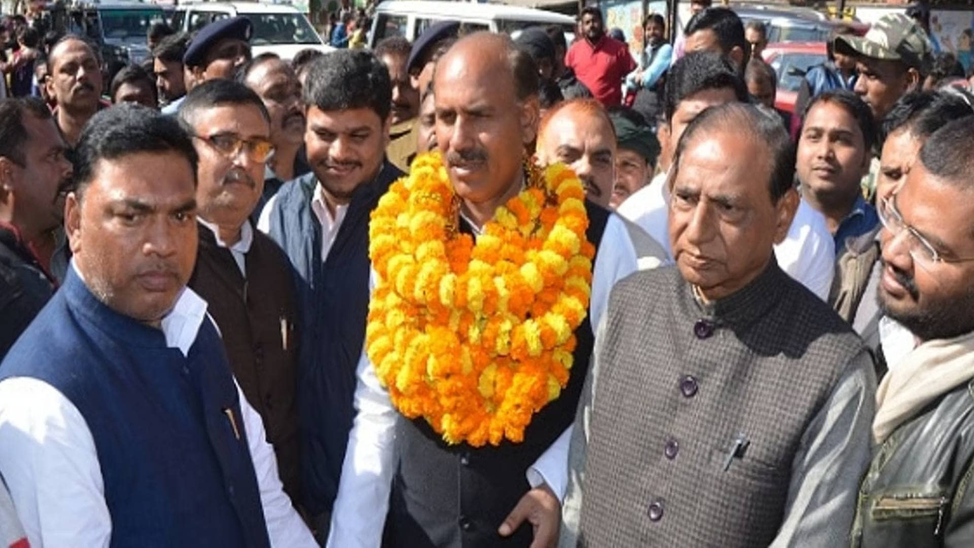 BIG UDPATE: क्या पूर्व मंत्री के खिलाफ हो रही थी बड़ी साजिश! जवान किसे भेज रहे थे लाइव लोकेशन,त्रिपाठी ने कहा पूरे मामले की हो जांच