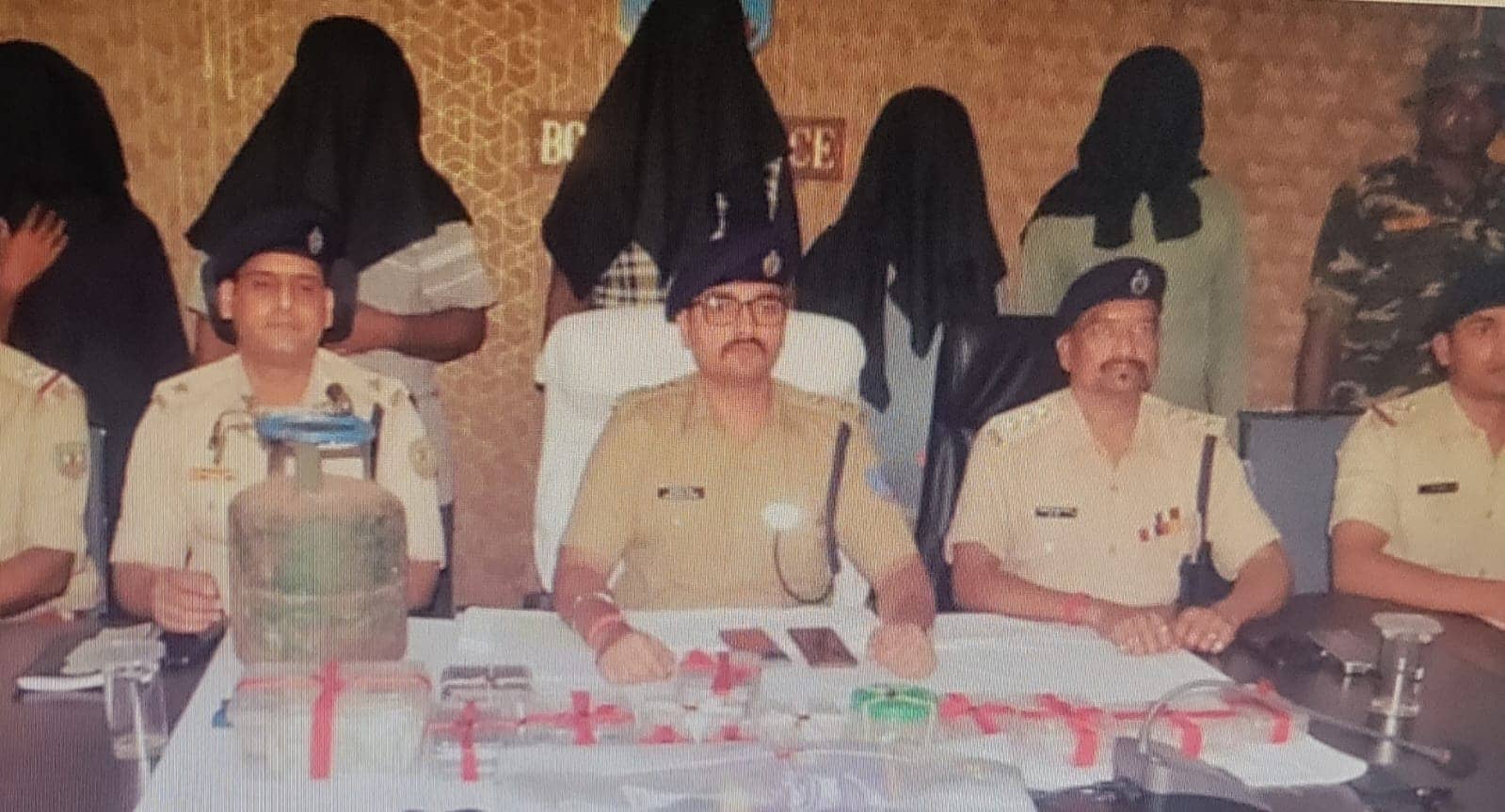 एक ऐसा चोर गिरोह जिसपर दर्ज है 99 मामले, अब आया है पुलिस की पकड़ में, आगे क्या,पढ़िए विस्तार से