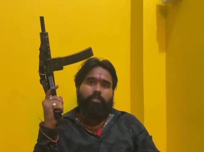 BIG BREAKING: गैंगस्टर उत्तम का पुलिस ने किया Encounter , चतरा  पुलिस ने सिमरिया इलाके में किया ढेर