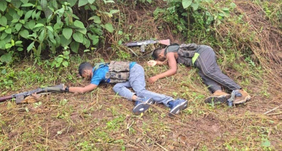 Breaking: गुमला में नक्सलियों के साथ Encounter, 3 नक्सली ढेर