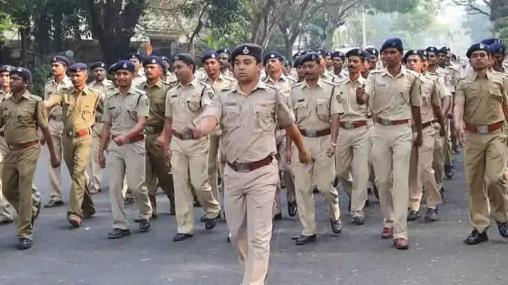 Bihar Police Vacancy 2025:12th पास के लिए कॉन्स्टेबल सहित इन पदों पर निकली भर्ती, जानें आवेदन की आखिरी तारीख 