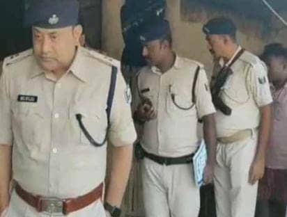 BREAKING:दिनदहाड़े हत्या से दहला बिहार,घर में घुसकर अपराधियों ने काटा छात्र का गला, पढे कहां का है पूरा मामला   