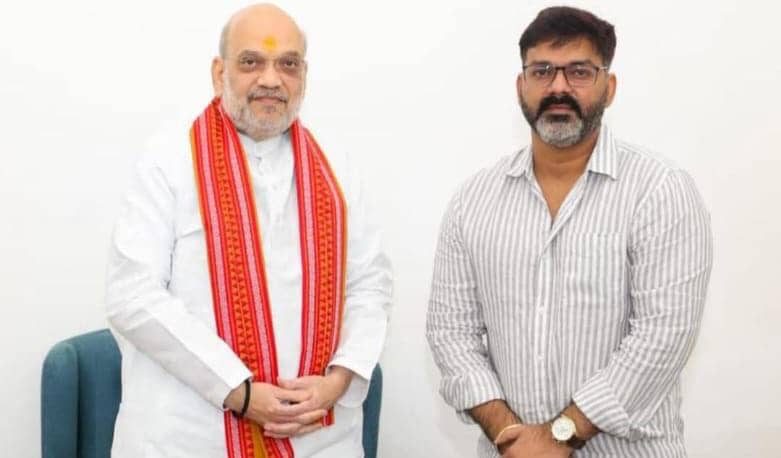 सुपरस्टार पवन सिंह ने सियासी अटकलों पर लगाया विराम,कहा- विधानसभा चुनाव नहीं लड़ूंगा