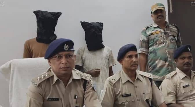 दो सगे भाई करते थे मोबाइल की छिनतई, फिर खाते से उड़ा लेते सारी जमापूंजी, ऐसे धराए