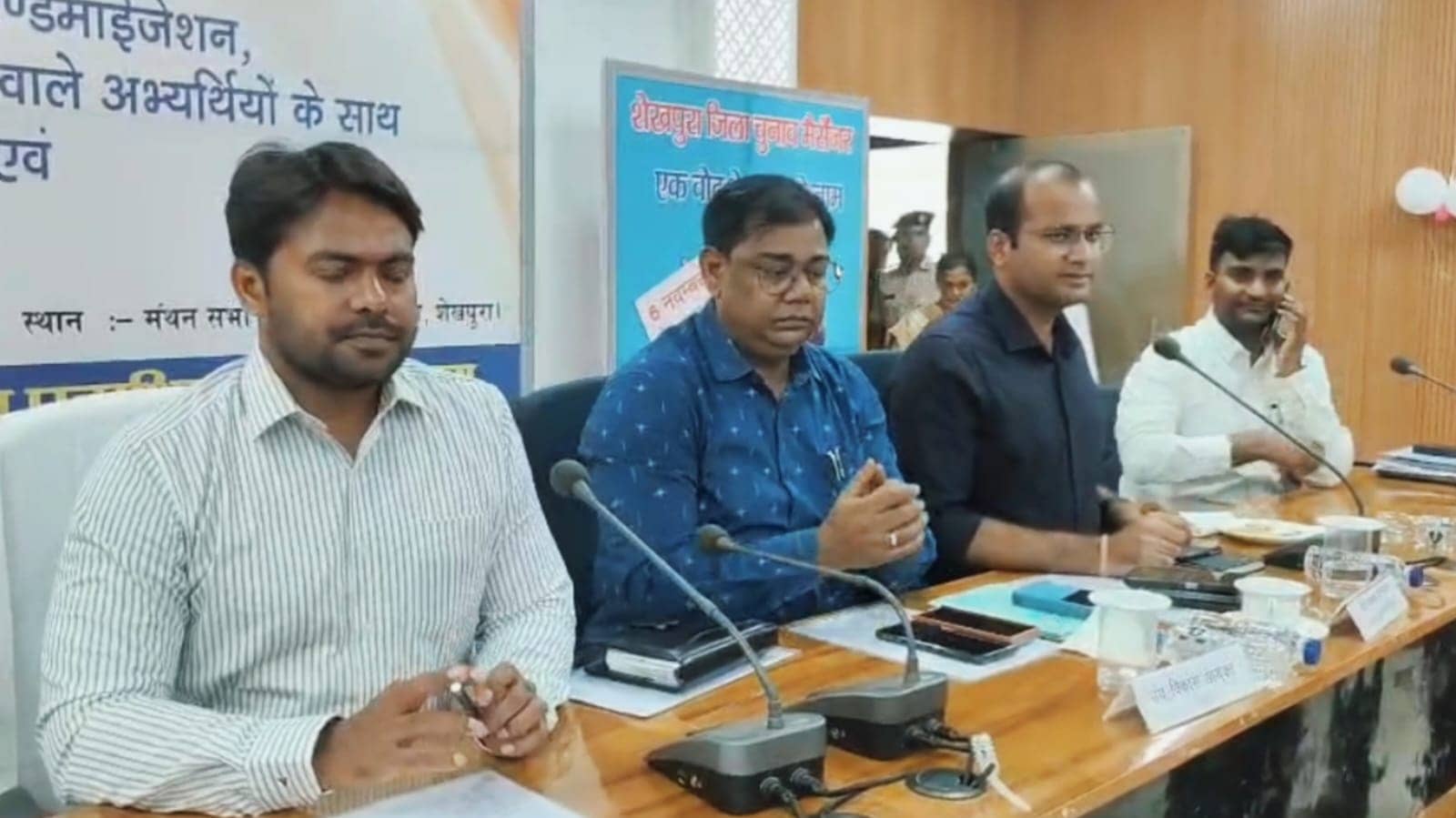 शेखपुरा में चुनावी तैयारी तेज: ईवीएम टैगिंग पूरी, लाचार मतदाताओं के घर पहुंचेगा मतदान दल