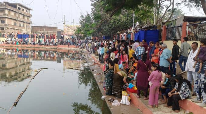 BREAKING: रांची में छठ पूजा के दौरान हादसा, न्यू मधुकम तालाब में 12 साल का बच्चा डूबा