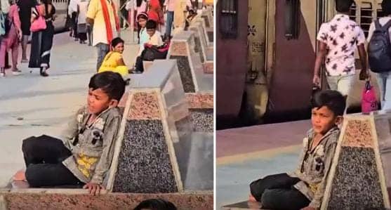 रेलवे प्लेटफार्म पर बैठकर मासूम बच्चे ने गाया पवन सिंह का ऐसा छठ गीत की भावुक हो गए लोग, आप भी देखें-VIDEO
