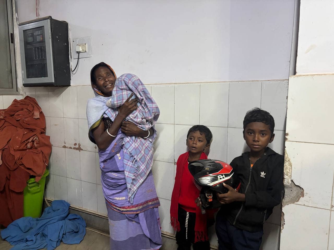 वाह रे सिस्टम! मौत के बाद बच्ची को भेजा गया ICU, लापरवाही ने ली12 वर्षीय बच्ची की जान